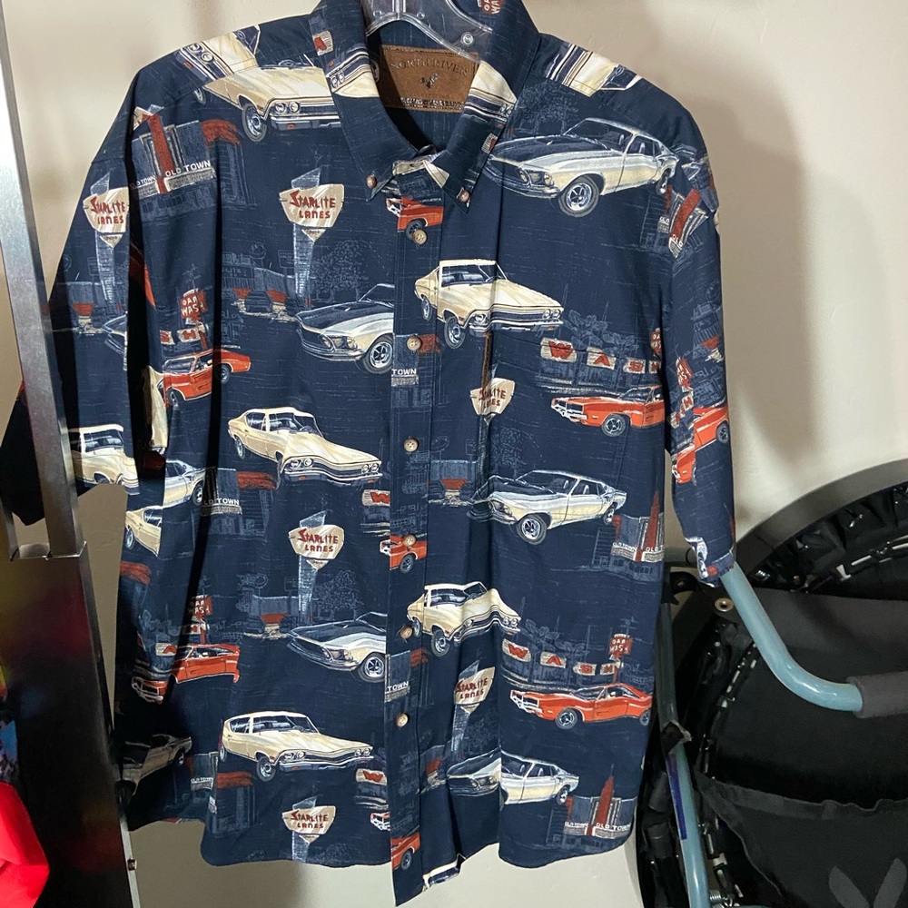 Men’s car shirt